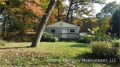 Photo - 8402 Sleepy Hollow Rd- House