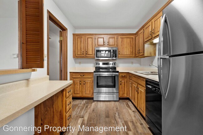 Building Photo - 2 br, 2 bath House - 6720 Mariner Dr. #201