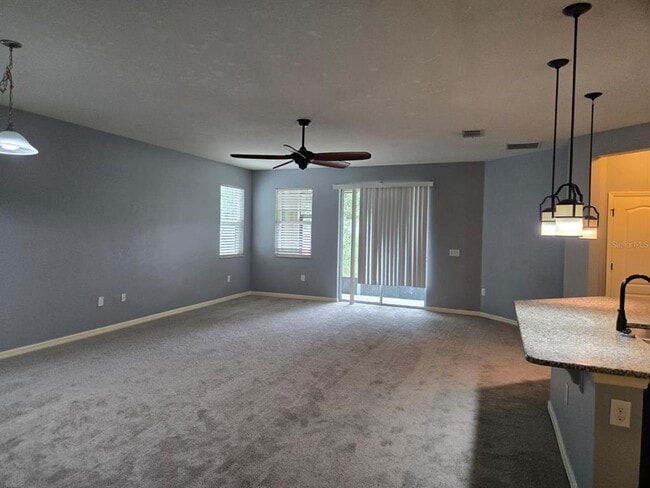 Building Photo - 10705 Massimo Dr