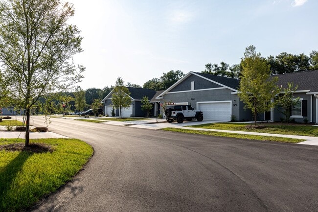 Building Photo - West Shire Village