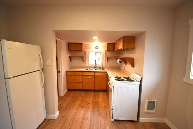 Foto del edificio - A Cozy 1-Bedroom You’ll Love Coming Home To!