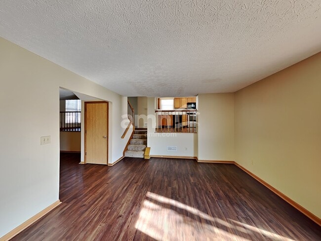 Building Photo - 6617 Winbarr Way