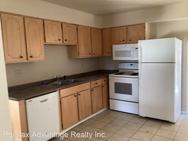 Building Photo - 4 br, 2 bath House - 4234 Whittier Drive