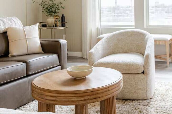 Building Photo - 375 Harbour Cove Dr