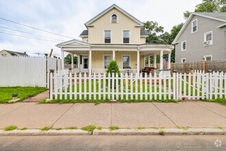 Building Photo - 43 Birch St