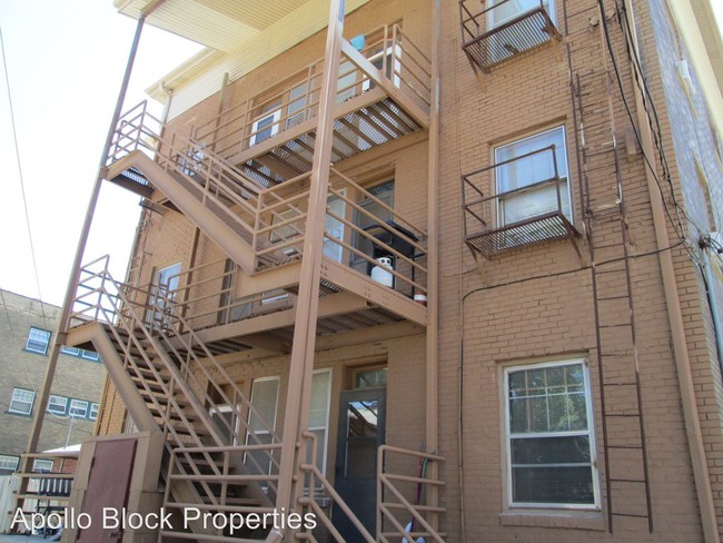 Building Photo - 730 S 11th St