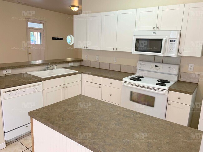 Foto del edificio - House on Howes!