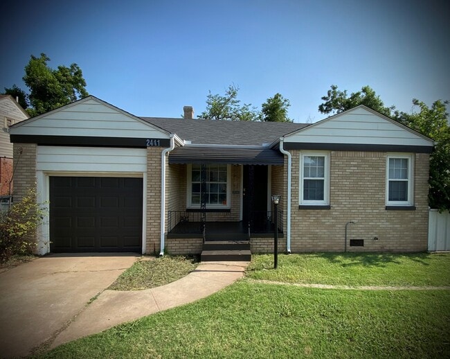 Photo - 2441 NW 32nd St House