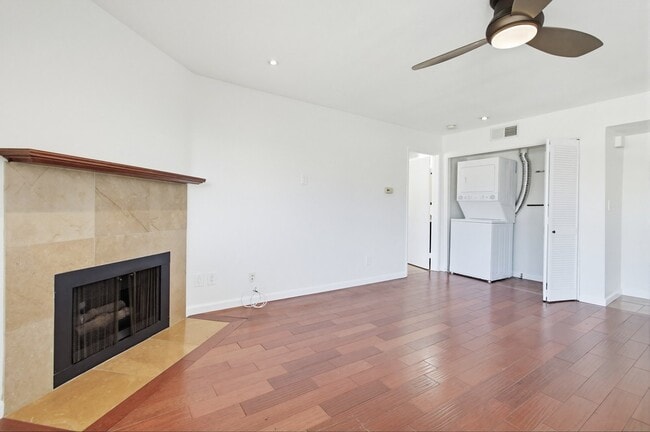 Building Photo - 4205 Ohio St