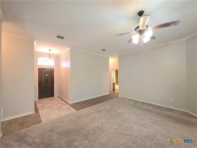 Foto del edificio - 5020 Sean Patrick Glen