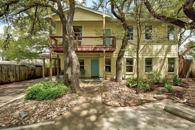 Foto del edificio - 2330 Westforest Dr