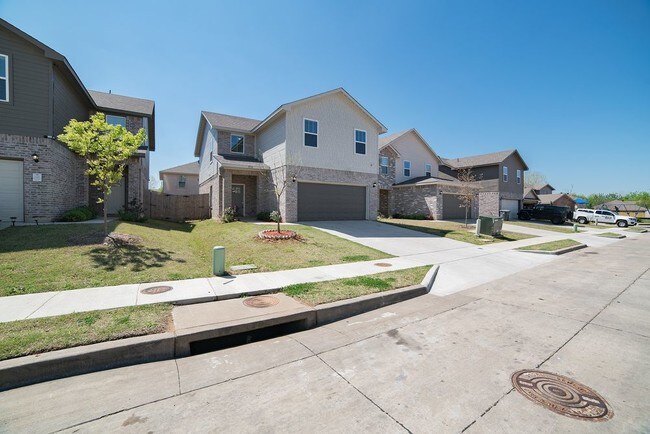 Foto del edificio - 9910 Ironhorse Dr Dallas TX