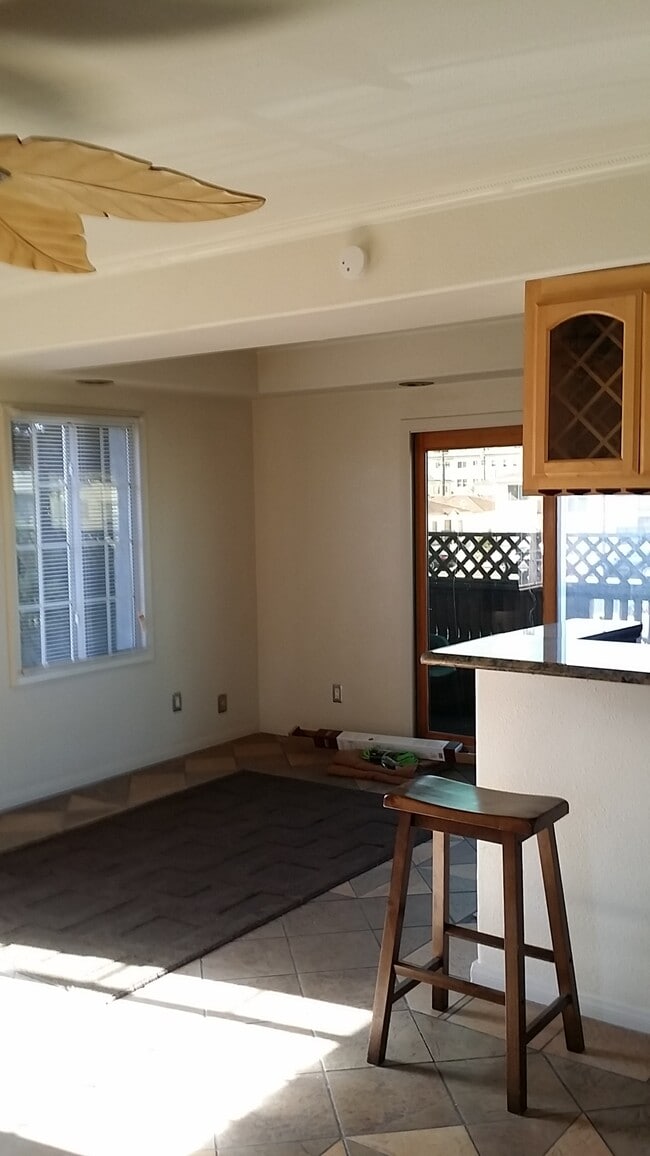 Building Photo - 2222 Barbour Ct