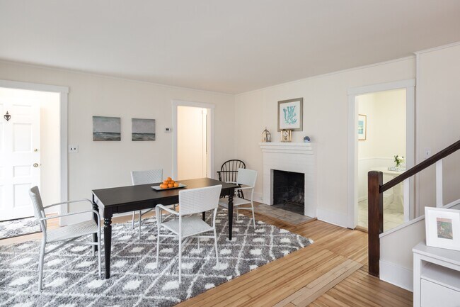 Foto del edificio - 40 Meadow Way