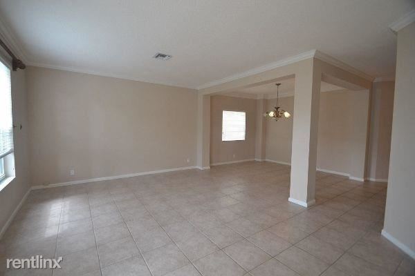 Foto del edificio - 5 br, 2.5 bath House - 1104 Avondale Ct