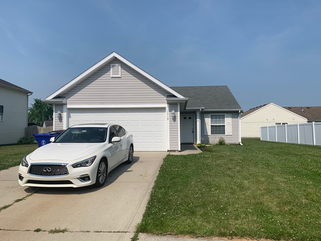 Building Photo - 1319 Tedlee Dr