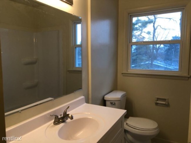 Foto del edificio - 1914 Lake Point Dr