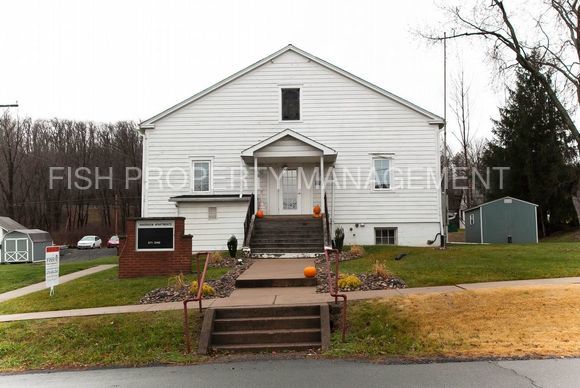 Primary Photo - 170 Front St