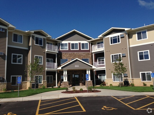 Building Photo - Victory Court Apartments