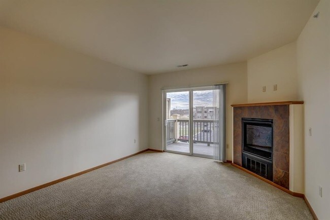 Building Photo - 5198 Sassafras Dr