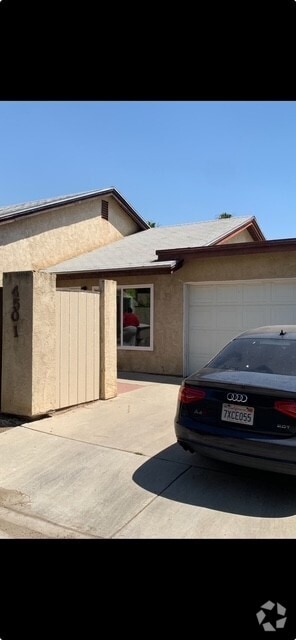 Building Photo - 4501 Baybrook Way
