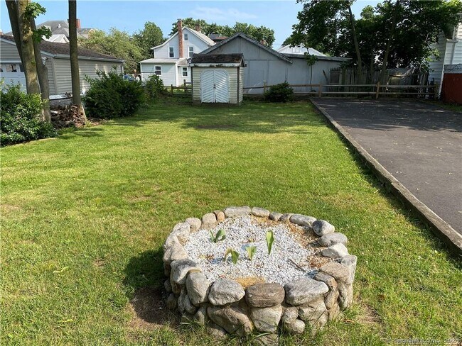 Building Photo - 46 1st St