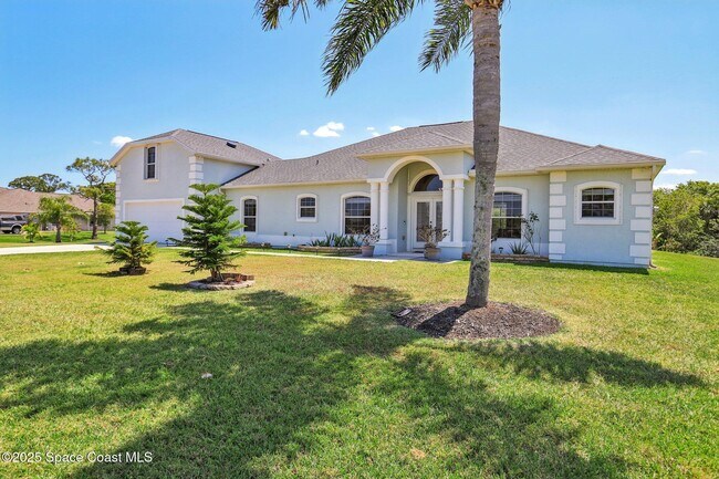 Foto del edificio - 929 Hialeah St