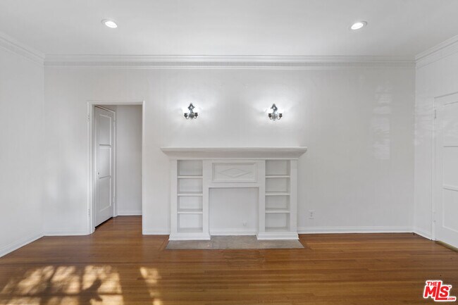 Foto del edificio - 2360 Kerwood Ave