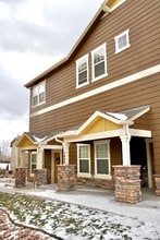 Building Photo - 5609 Shamrock Heights