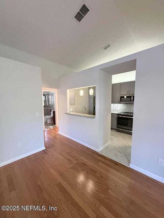 Building Photo - 8715 Belle Rive Blvd