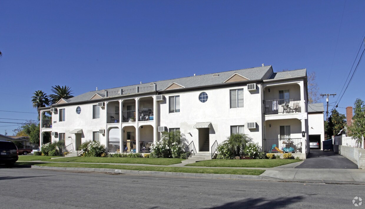 Foto del edificio - 201-213 N Workman St