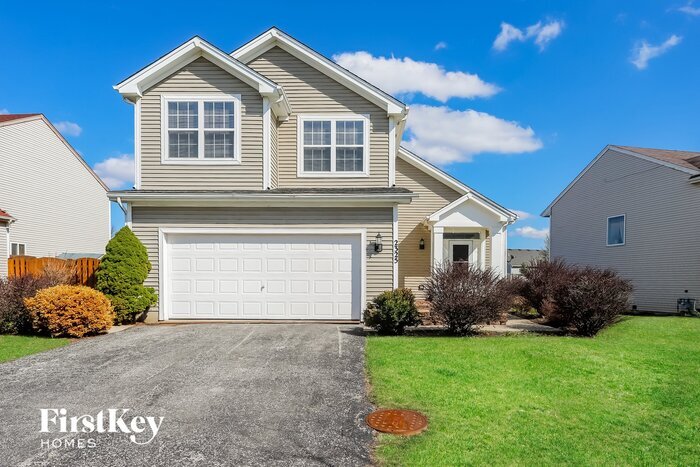 Foto principal - 2325 N Salem Ln