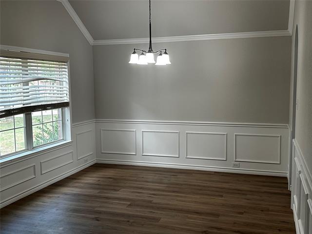 Foto del edificio - 2512 Clubhouse Dr