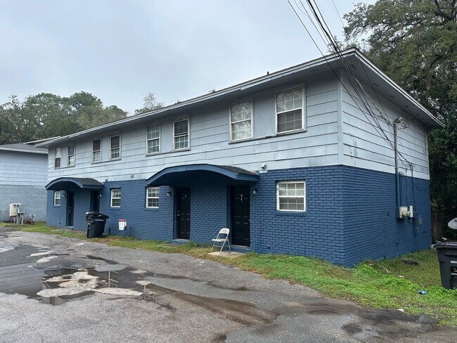 Foto del edificio - 1742 Hartsfield Rd