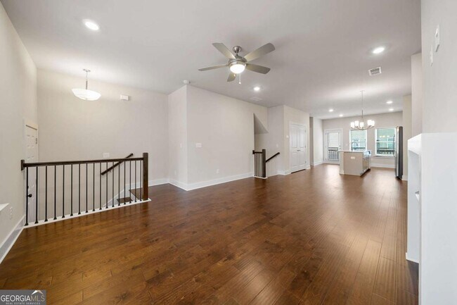Building Photo - 3761 Oxford Cir