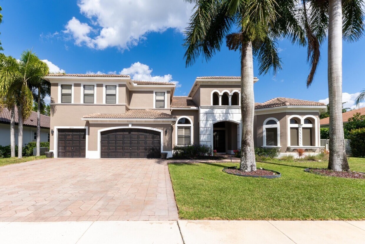 Foto principal - 12373 Equine Ln