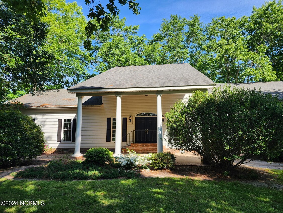 Foto principal - 2843 Drake Mallard Dr