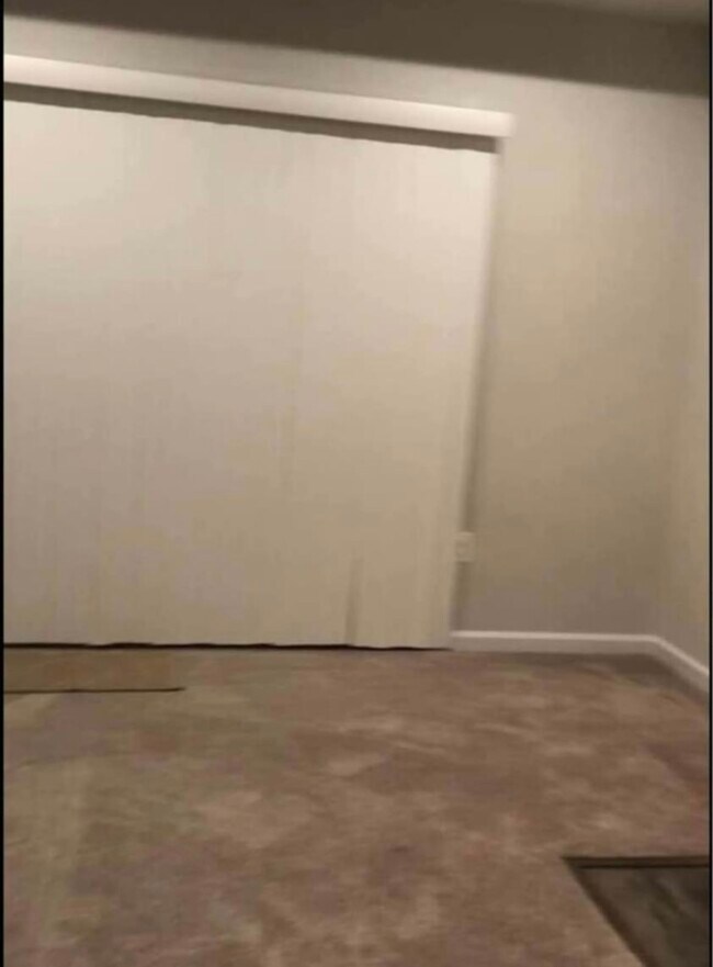 Foto del edificio - 2081 Elm Tree Ct