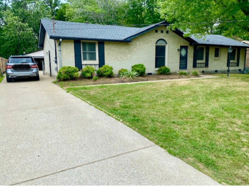 Primary Photo - 179 Wessington Pl