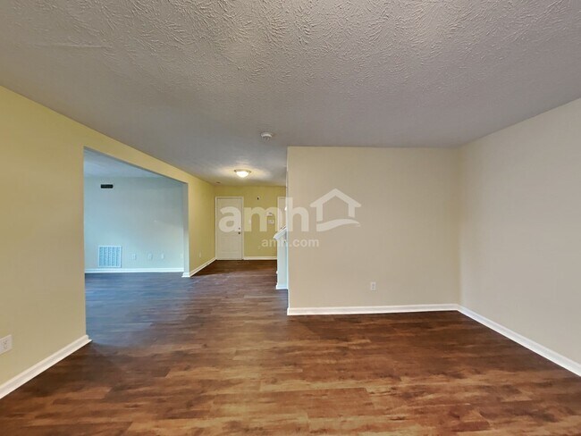 Building Photo - 9117 Timpani Way