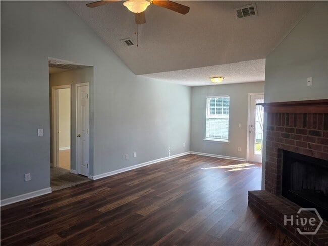 Building Photo - 103 Reese Way