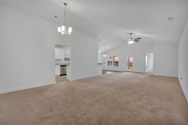 Building Photo - 2452 Belltown Dr SW