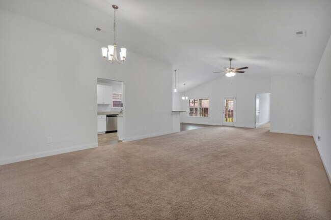 Foto del edificio - 2452 Belltown Dr SW