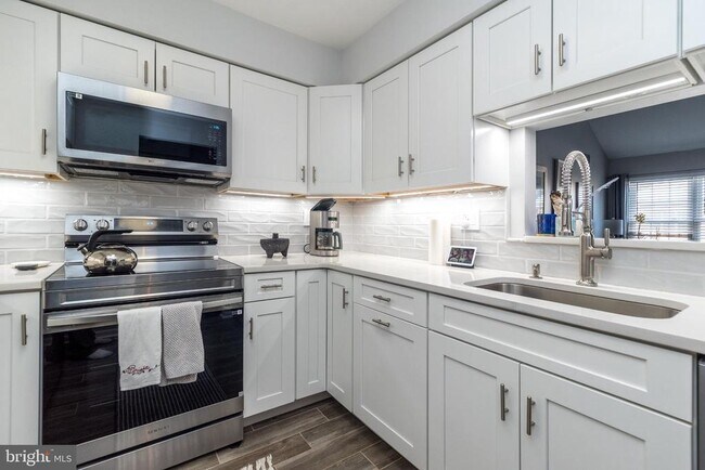 Foto del edificio - 42 Dogwood Ln