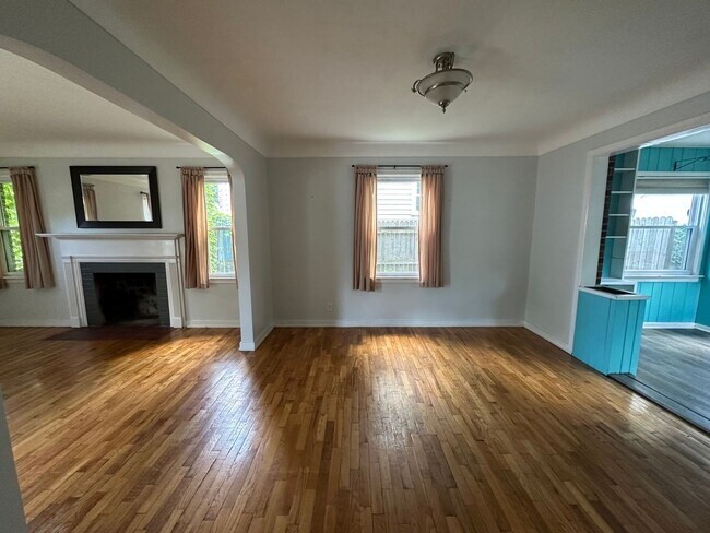 Foto del edificio - Adorable 3 bedroom home on the SE side!