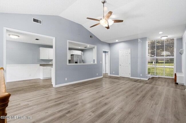 Building Photo - 3374 Millcrest Pl
