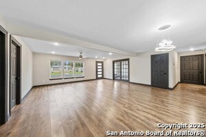 Foto del edificio - 2643 W Gramercy Pl