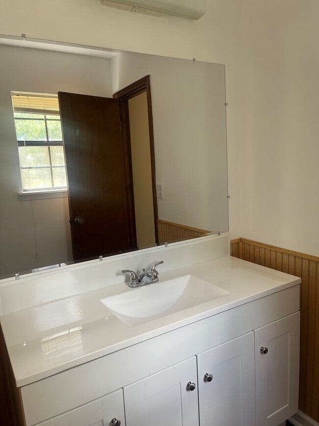 Foto del edificio - 10255 Old 63 S