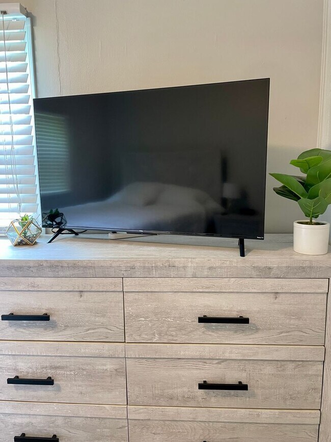 Foto del edificio - 6792 Hamilton St