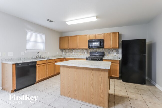 Building Photo - 20931 Kenna Cove Ln
